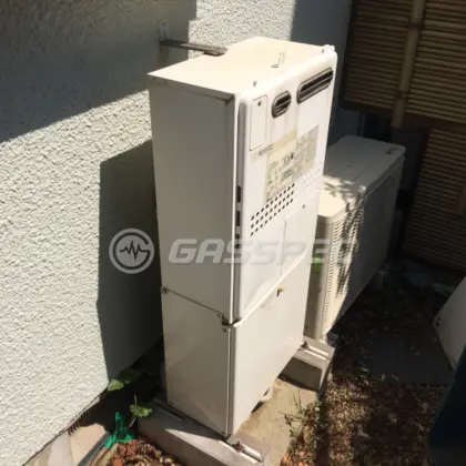 施工前の給湯器（GTH-2435SAWX）