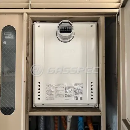 施工後の給湯器（ノーリツ GT-2470SAW-T BL）
