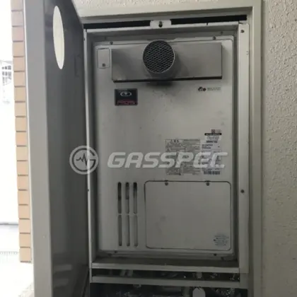 施工前の暖房熱源機（GH-244ZTH-R）
