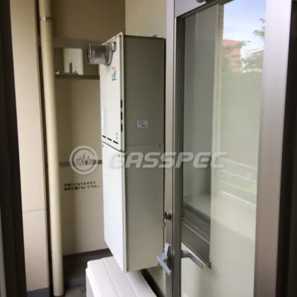 施工前の給湯器（RUF-A1600SAT）