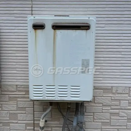 施工前の給湯器（FH-202AWD(B)）