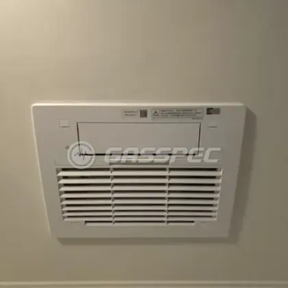 施工後の浴室乾燥機（リンナイ RBH-C3302K1P）