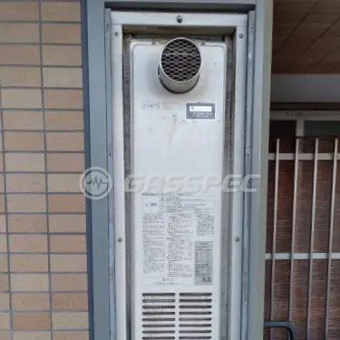 交換前の暖房熱源機（ナショナル（松下） AT-4299ACSAW3Q-C）