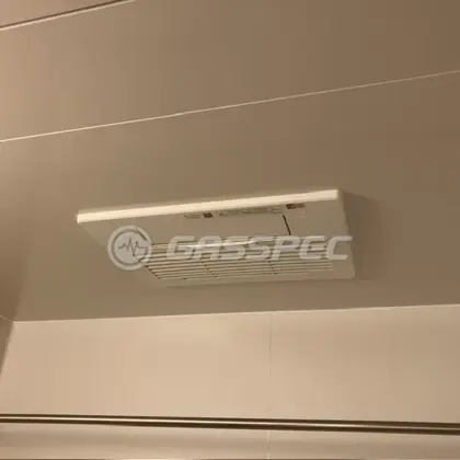 施工後の浴室乾燥機（リンナイ RBH-C3302K2P）