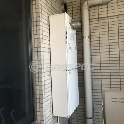 施工前の暖房熱源機（GTH-C2436(S)AWX-T）