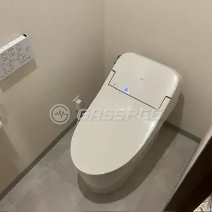 施工後のトイレ（TOTO CES9415P#SC1）