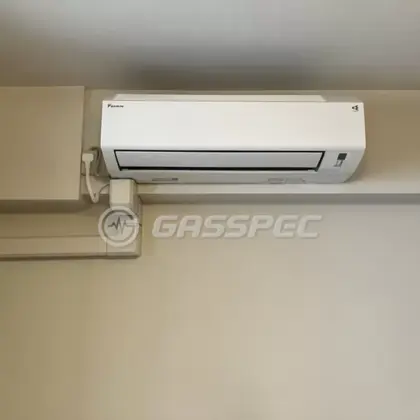 施工後のエアコン（ダイキン S404ATEP-W）
