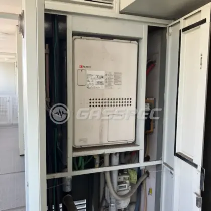 施工前の暖房熱源機（GTH-243(S)AWX-H）