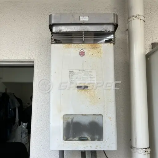 交換前の給湯器（陽栄製作所 S13-04）