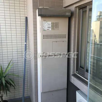 施工前の暖房熱源機（GTH-2413AWXH）