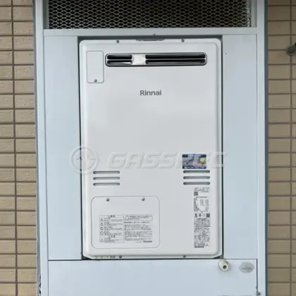 施工後の暖房熱源機（リンナイ RUFH-A2400SAW2-3(A)）