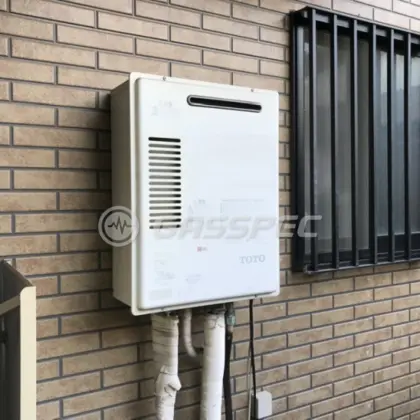 施工前の給湯器（RGE20KS2-S）