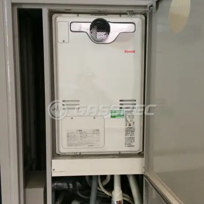 施工後の暖房熱源機（リンナイ RUFH-A2400AT2-3）