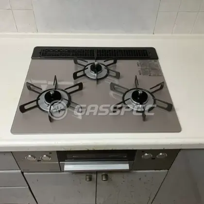 施工後のビルトインガスコンロ（リンナイ RHS31W42J2RSTW）
