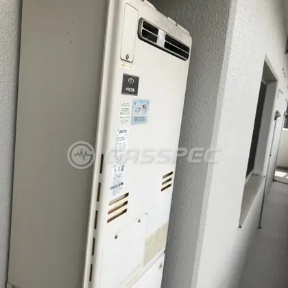 施工前の暖房熱源機（RUFH-V2403AW2-6）