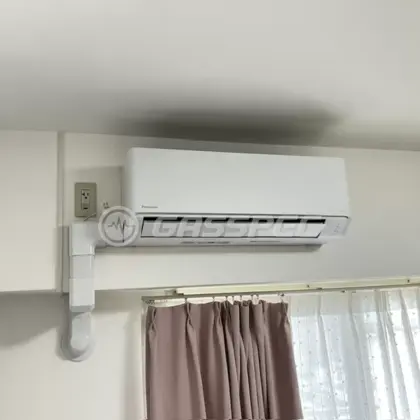 施工後のエアコン（パナソニック CS-285DJ-W）