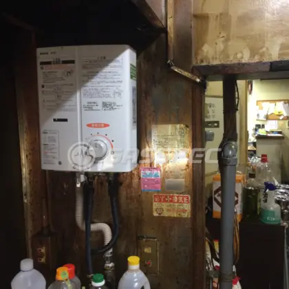 施工後の給湯器（リンナイ RUS-V53YT(WH)）