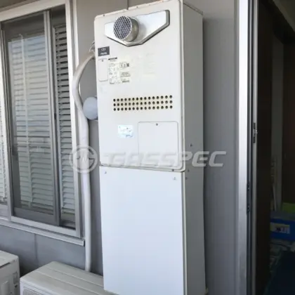 施工前の暖房熱源機（GTH-2434AWX6H-T）