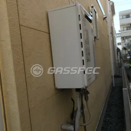施工前の給湯器（GT-2428SAWX）