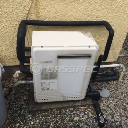 施工前の給湯器（GQR-1628SAX-1）