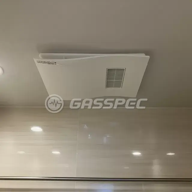 交換後の浴室乾燥機（マックス MR-111H-CX）