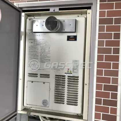 施工前の暖房熱源機（AT-368RSA-AW3Q-C）