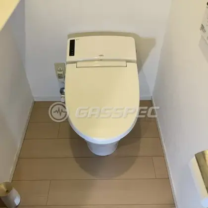 施工後の便座（LIXIL DWV-SB23G/BW1）