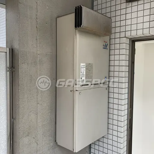 交換前の給湯器（リンナイ RUF-V2401SAA）