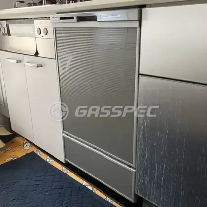 施工後のビルトイン食洗機（パナソニック NP-45MD9S）