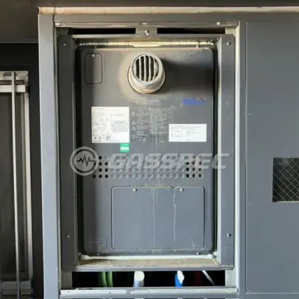 施工前の暖房熱源機（GTH-C2448SAW3H-T）