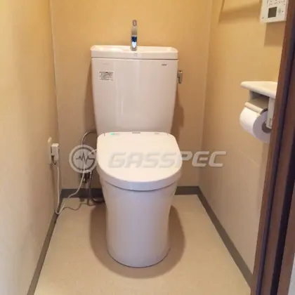 施工後のトイレ（TOTO CS230BP+SH231BA）