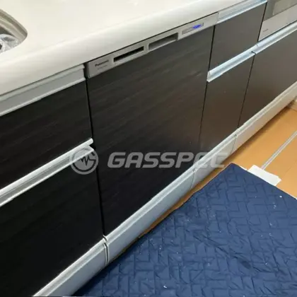 施工後のビルトイン食洗機（パナソニック NP-45MS9W）