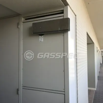 施工前の暖房熱源機（HT4203ARS2AW3Q）