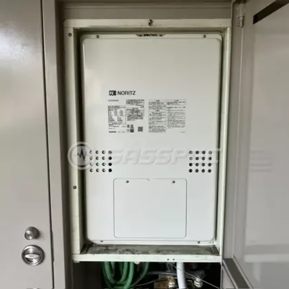 施工後の暖房熱源機（ノーリツ GTH-2454AW3H-H BL）