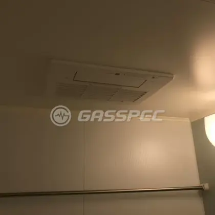 施工後の浴室乾燥機（リンナイ RBH-C3302K3P）
