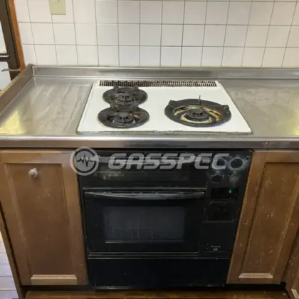 施工前のビルトインガスコンロ（NE-BB330）