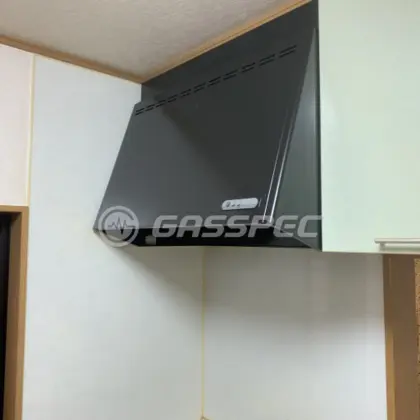 施工前のレンジフード