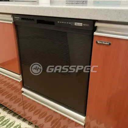 施工後のビルトイン食洗機（パナソニック NP-45RS9K）