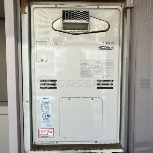 交換前の暖房熱源機