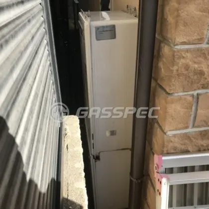 施工前の暖房熱源機（RUFH-V2400SAW2-6）