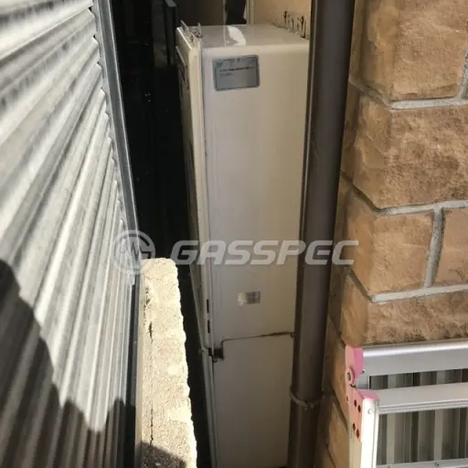 交換前の暖房熱源機（リンナイ RUFH-V2400SAW2-6）