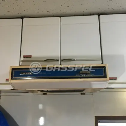 施工前のレンジフード（VT306）