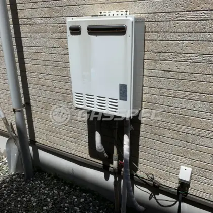 施工前の給湯器（FH-201AWD）