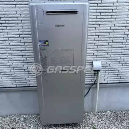 施工後の暖房熱源機（リンナイ RVD-E2405SAW2-1(C)）