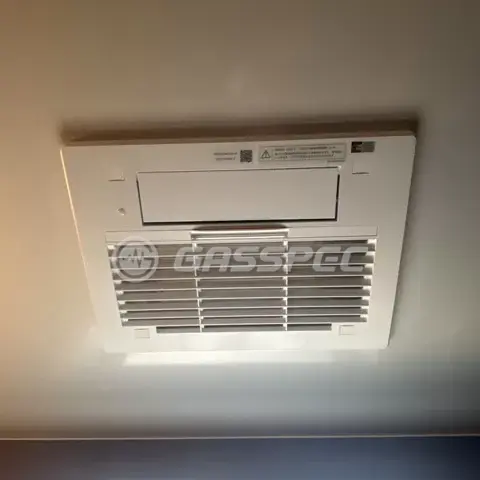 交換後の浴室乾燥機（リンナイ RBH-C3302K1P）