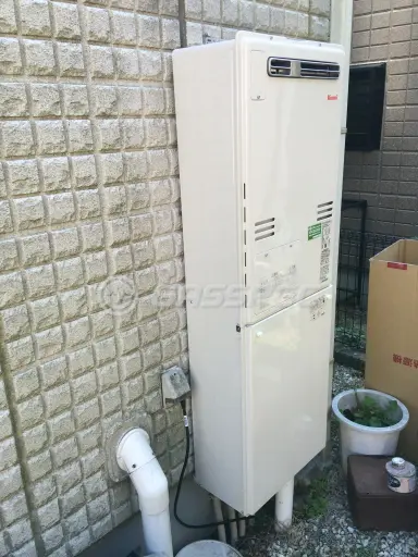 施工後の暖房熱源機（リンナイ RUFH-A2400SAW2-3）