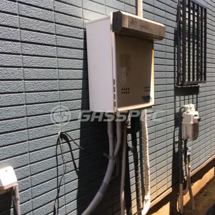 施工前の給湯器（GT-2400AWX）