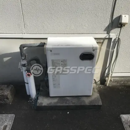 施工前の給湯器（OQB-407YA）