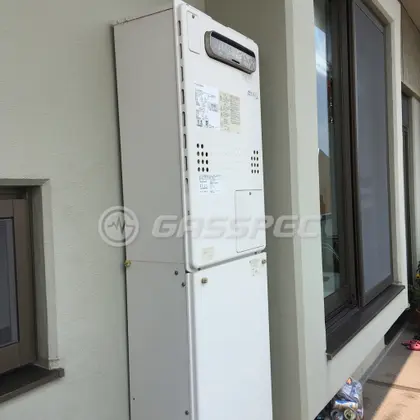 施工前の暖房熱源機（GTH-C2441AWX3H）