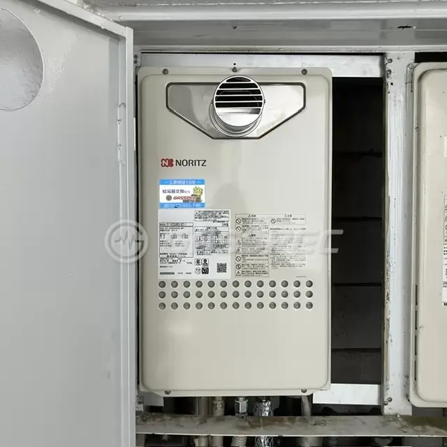 交換後の給湯器（ノーリツ GT-1635SAWXS-80T-1 BL）